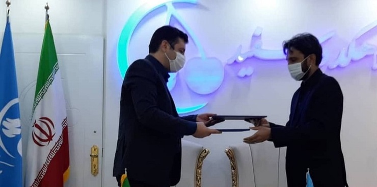 رییس سازمان بسیج رسانه خراسان رضوی از راه اندازی دفتر حمایت حقوقی خبرنگاران استان با همکاری دهکده سفید خبر داد.