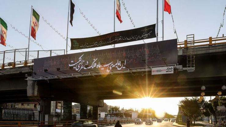 سرپرست اداره ارتباطات مردمی شهرداری مشهد گفت: بر اساس نظرسنجی انجام شده از نگاه ۴۰ درصد شهروندان، فضاسازی‌های شهر برای ماه محرم از سوی شهرداری، نسبت به سال گذشته بهتر شده است.