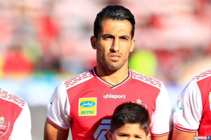 بازیکن شماره ۱۹ پرسپولیس در این تیم ماندگار شد.