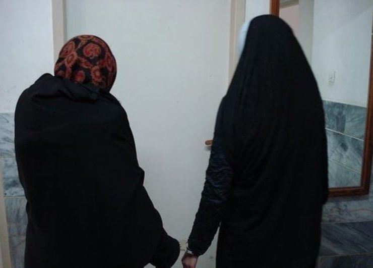 مادر جوان مشهدی که دچار فشار عصبی شده بود، دختر ۴ساله‌اش به نام مهر ثنا را به طرز وحشتناکی در مشهد به قتل رساند و به دستور مقام قضایی در مرکز روان‌پزشکی بستری شد.