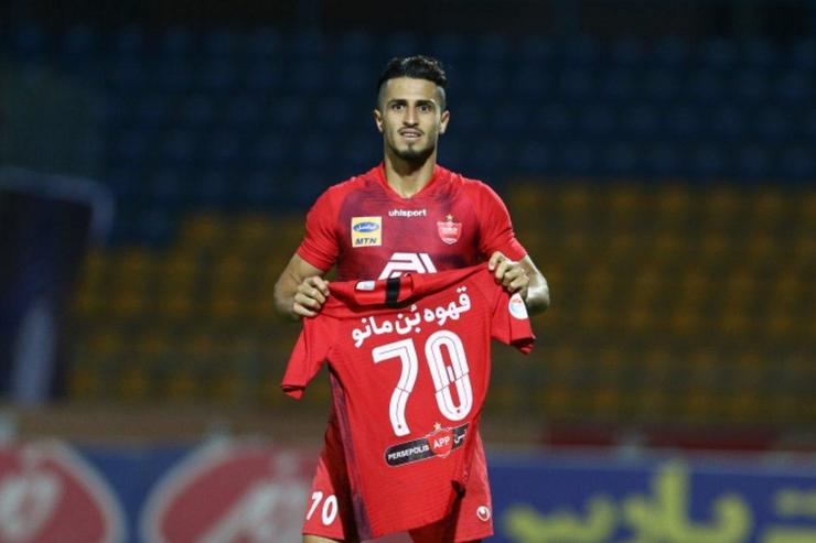 مهاجم پرسپولیس با انتشار پستی اینستاگرامی از هواداران این تیم خداحافظی کرد.