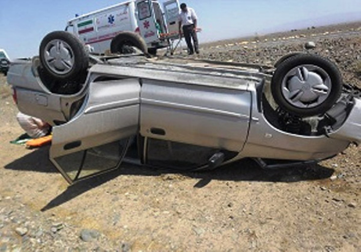 رئیس اورژانس۱۱۵ بم از فوت ۷نفر و مصدومیت ۹نفر در حادثه واژگونی خودروی حامل اتباع خارجی در جاده بم_کرمان خبر داد.