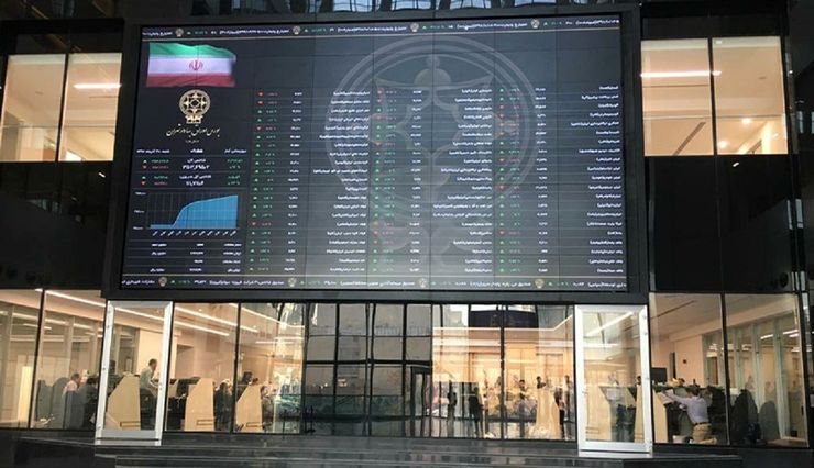 در پی ریزش‌های مکرر در بورس، عضو کمیسیون اقتصادی مجلس گفت: کمیته بازار سرمایه کمیسیون اقتصادی مجلس به دنبال آن است که یک خظ اعتباری از کانال بانک‌ها برای حمایت از بورس ایجاد کند.