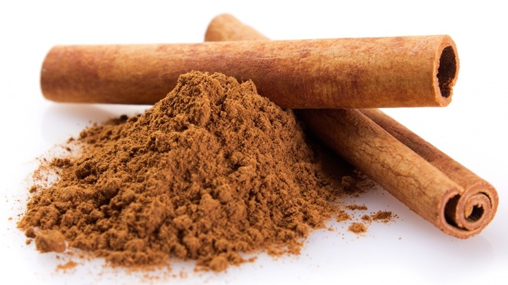 دارچین یک ادویه خوش طعم و خوش عطر است که علاوه بر عطری که به غذا می‌دهد دارای خواص زیادی است و به مقابله با دیابت کمک می‌کند