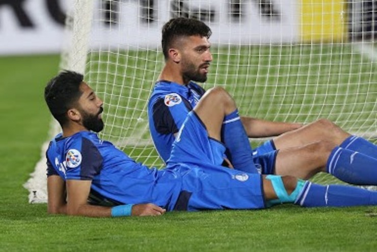 فرهاد مجیدی در اقدامی عجیب هر دو بازیکن خاطی تیمش را بخشید تا در دربی دستش برای ترکیب بازتر باشد.