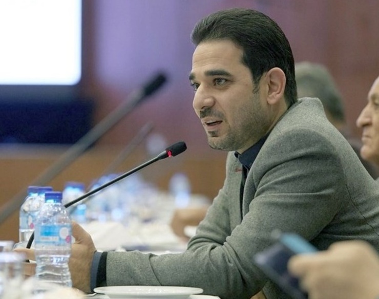 دبیر فدراسیون والیبال معتقد است که فدراسیون راه سخت را برای خود انتخاب کرده تا در نهایت بتواند دل مردم را شاد کند.