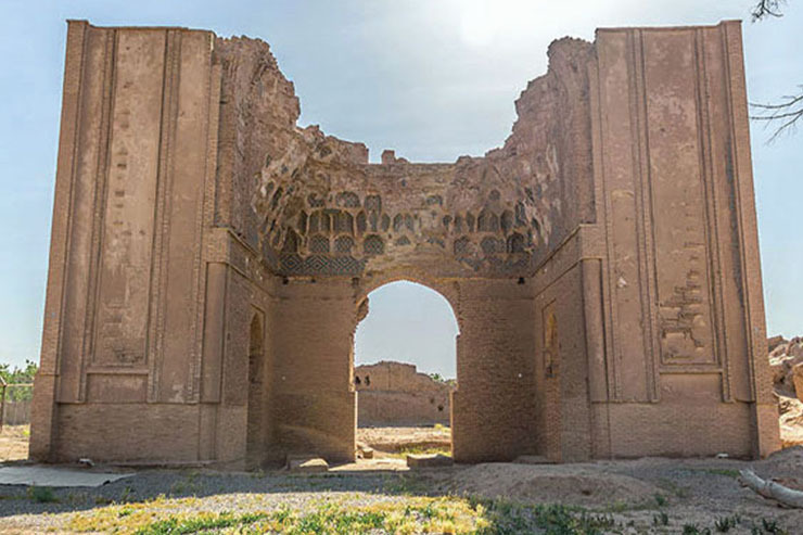 ۲۰ سال بعد از ثبت ملی زوزن | شهری در حصار تاریخ