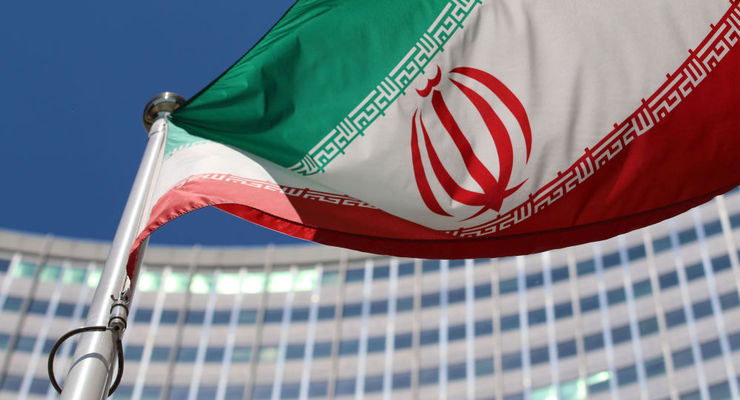 نماینده دائم جمهوری اسلامی ایران در سازمان ملل با اشاره به ادعای اخیر آمریکا مبنی بر بازگشت تحریم‌های گذشته شورای امنیت علیه ایران از ۳۰ شهریور، ضمن رد این ادعا گفت: این ادعا هیچگونه مبنای حقوقی ندارد، باطل و بی‌اثر و کاملاً غیرقابل قبول است.