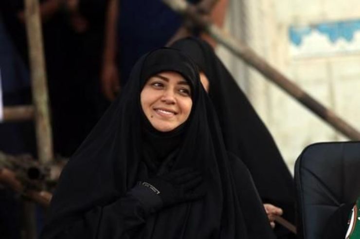 الهام چرخنده: اقامت من در شهر کربلا طولانی مدت بوده و این تصمیم هم به واسطه شغل همسرم رخ داده است، اما در کل بسیار از حضور در این مکان مقدس خوشحالم.