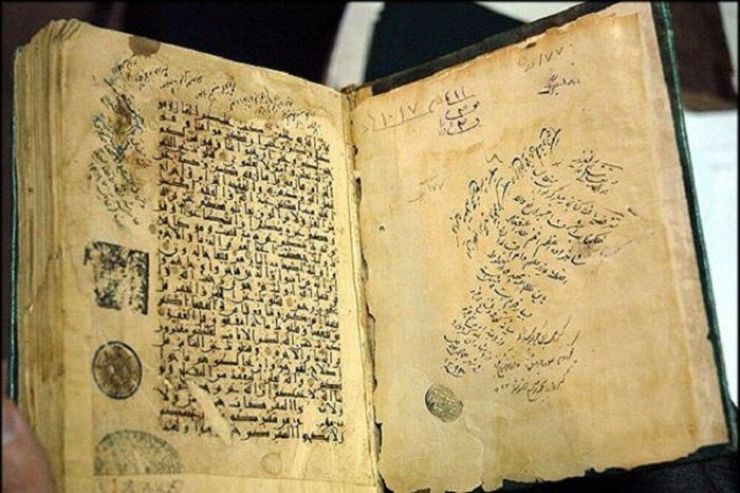هم‌زمان با ایام محرم، تاسوعا و عاشورا حسینی، «قدیمی‌ترین نسخه‌های خطی مرتبط با عاشورا، موجود در گنجینه رضوی» در شصت و دومین برنامه «سه‌شنبه‌های فرهنگی آستان قدس رضوی» به‌صورت غیرحضوری در فضای مجازی رونمایی شد.