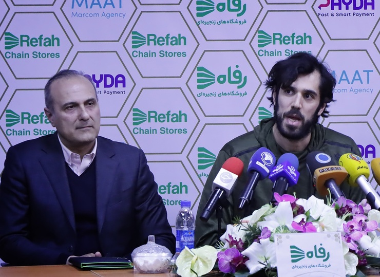 پس از انتقادی که هفته گذشته صمد نیکخواه بهرامی به مدیریت موجود در فوتبال کرد حالا این هفته نوبت به رشته خودش بسکتبال رسید، او نه تنها ضعف های موجود در بسکتبال را دید بلکه نسبت به آنها واکنش نشان داد و نقد هم کرد.