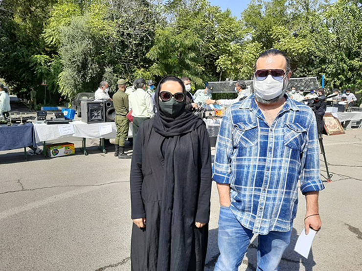 دختر مهراب قاسم‌خانی می‌گوید در این مدت پلک روی هم نگذاشته و هوشیار بوده و نمی‌خواسته است دوباره قربانی یک زورگیری دیگر شود، چه در خانه و چه در خیابان.