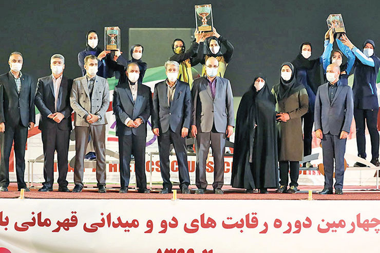 پرونده رقابت‌های دوومیدانی بانوان باشگاه‌های کشور در ورزشگاه آفتاب انقلاب تهران و پس از پشت‌سر‌گذاشتن ۳ مرحله بسته شد و سپاهان اصفهان برای نخستین‌بار قهرمانی این مسابقات را جشن گرفت.