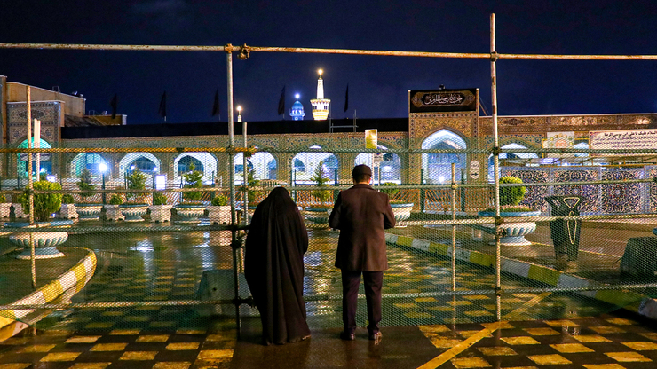 قائم مقام تولیت آستان قدس رضوی  گفت: رواق‌های حرم بدون هماهنگی ستاد کرونا باز نمی‌شود