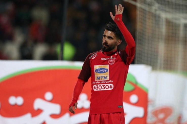 وضعیت بازیکن عراقی تیم فوتبال پرسپولیس تا هفته آینده مشخص خواهد شد.