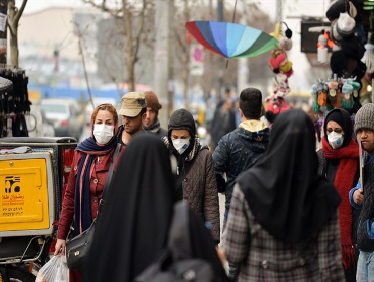 سخنگوی دولت گفت: هر فردی که در آزمایشگاه به او اعلام شده مبتلا به کروناست از شیوه‌هایی مانند ردیابی موبایل کنترل می‌شود و در صورت خروج از خانه، جرایم سنگینی متوجه اش خواهد شد.