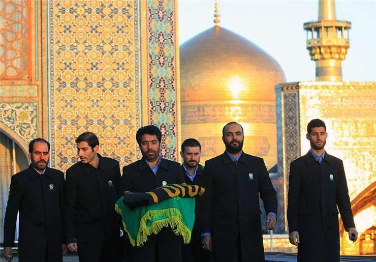 معاون هماهنگی و مدیریت امور زائرین استانداری خراسان رضوی گفت:۸۰ هیئت از خادمان آستان قدس رضوی با پرچم متبرک بارگاه منور رضوی در دهه پایانی ماه صفر به سراسر کشور اعزام می‌شوند.