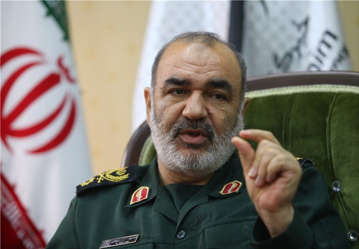 فرمانده کل سپاه با تاکید بر اینکه ما محکم و با ثبات قدرت‌افزایی می‌کنیم، گفت: نیروی دریایی ما از سطح دریا فاصله گرفته و امروز یک قدرت دریایی هواپایه با ترکیبی از پهپاد‌ها و بالگرد‌ها و هواپیما‌های آب نشین است.