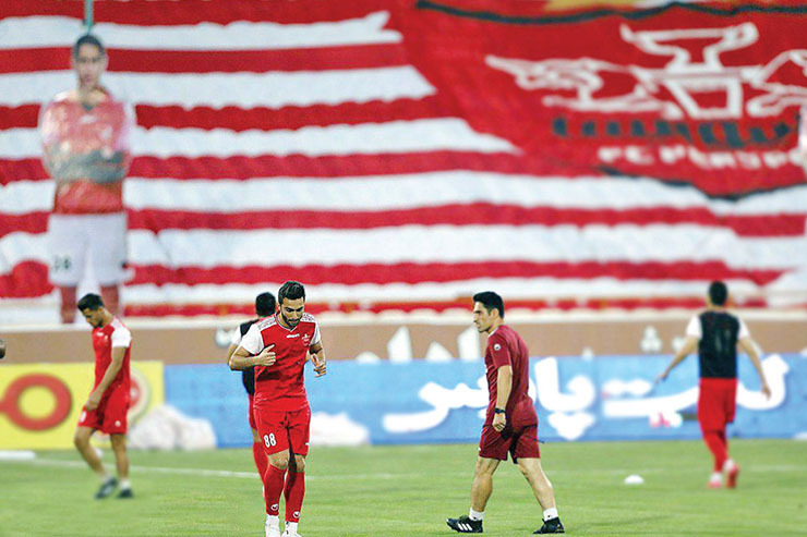 پرداخت مطالبات برانکو و مشکلات مالی، یک بار دیگر باشگاه پرسپولیس را وارد حاشیه کرد.