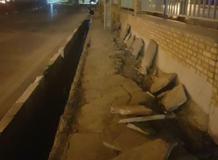 پاسخ شهرداری منطقه ۹ درباره مسیر پیاده‌رو کنار دانشگاه فرهنگیان.