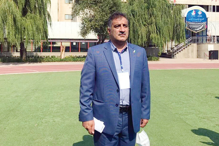 مجمع انتخابات ریاست فدراسیون دوومیدانی در حالی روز گذشته برگزار شد که دست‌آخر این هاشم صیامی، دبیر مشهدی سابق این فدراسیون، بود که با کنار‌زدن گزینه وزارت ورزش توانست سکان هدایت این فدراسیون را برای ۴ سال بر عهده بگیرد.