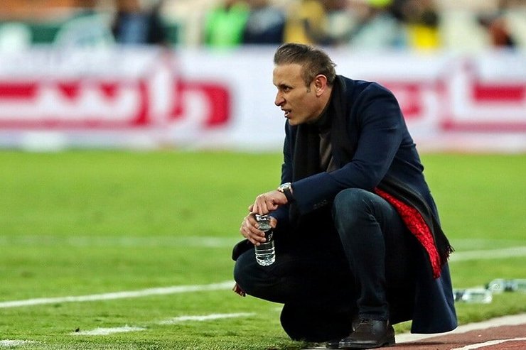 سرمربی موفق پرسپولیس در نخستین روز دور جدید تمرینات این تیم از وضعیت پرسپولیس انتقاد کرد و گفت: این وضعیت پرسپولیس، نماینده ایران در فینال رقابت های لیگ قهرمانان آسیا است.