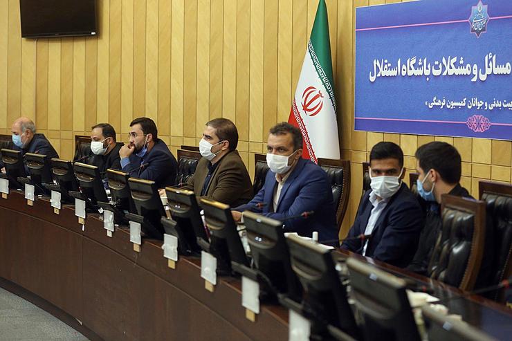 پیشکسوتان باشگاه استقلال در نشستی با حضور نماینده‌های مجلس حاضر شدند، اما خروجی این نشست چندان رضایت‌بخش نبوده است.