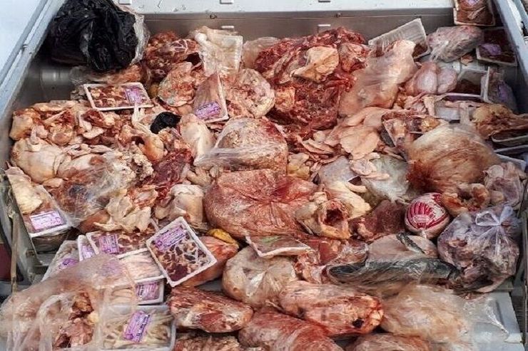 با توجه به آنکه تضمینی بر بهداشتی بودن جگر فله مرغ نیست، افراد از خرید آن اجتناب کنند.
