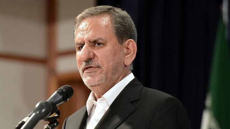 معاون اول رییس جمهور با اشاره به شرایط سخت و خطیر پیش روی دولت تصریح کرد: دولت با محدودیت‌های فراوانی در بخش بودجه روبرو است؛ اما تمام تلاش خود را به کار خواهد بست تا اجازه ندهد که یأس و ناامیدی بر جامعه مستولی شود.
