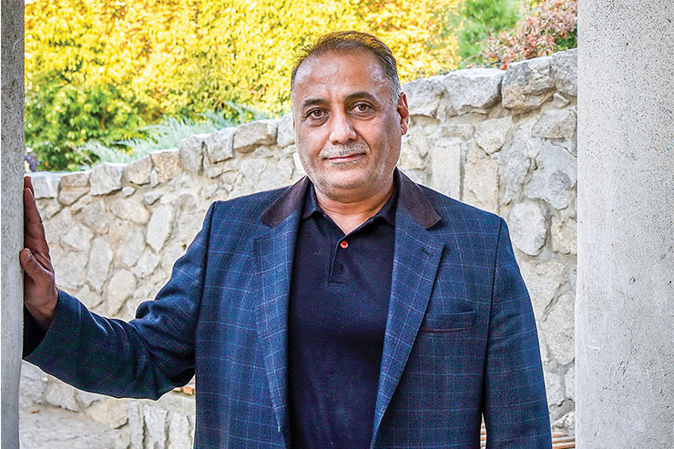 امسال هم‌زمانی هفته ناجا با اربعین حسینی سبب شد تا این زمان به ۲۷ مهر تا ۲ آبان موکول شود. روز‌های تقویم بهانه‌ای است تا خداقوتی به این غیورمردان سبزپوش بگوییم. به رسم عادت به‌سراغ یکی از آن‌ها رفتیم تا گپ و گفتی با او داشته باشیم. «کاراگاه علیرضا مطیعی» ۵۳ ساله که چندسالی از بازنشستگی‌اش از اداره آگاهی می‌گذرد.