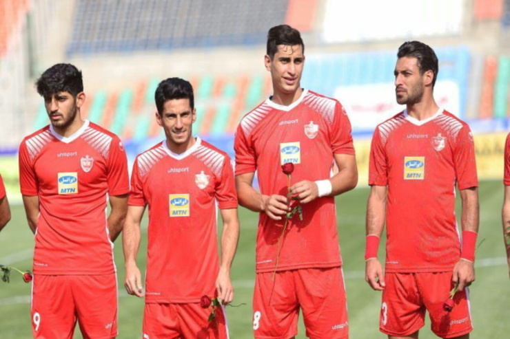 باشگاه استقلال به‌دنبال جذب بازیکن پرسپولیس است و در این راستا پیشنهاد عجیبی به این بازیکن داده است.