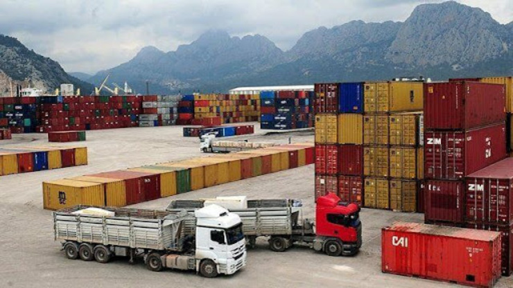 تراز بازرگانی خارجی گمرکات استان طی ۶ ماهه نخست سال ۹۹ مثبت و معادل ۴۳۰ میلیون دلار بوده است.
