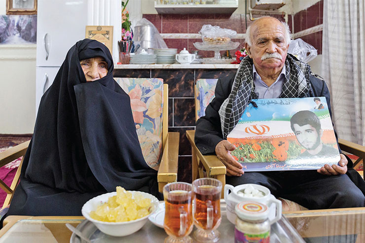 حمیدرضا آزادی متولد سال ١٣٤٦ شهید دفاع مقدس است که در دوازدهم اسفند سال١٣٦٢ در شانزده‌سالگی در جزیره مجنون به شهادت می‌رسد.