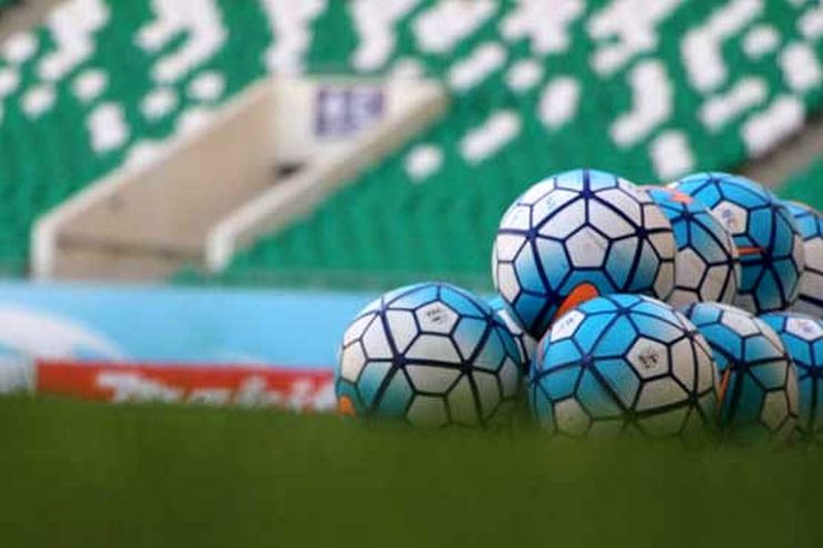 بریز و بپاش یک تیم لیگ برتری در نقل وانتقالات