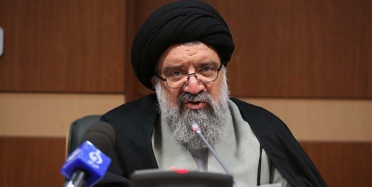 به‌دنبال کناره‌گیری آیت‌الله یزدی از عضویت شورای نگهبان به علت عوارض جسمی و کهولت، حضرت آیت‌الله خامنه‌ای در حکمی، حجت‌الاسلام والمسلمین سیداحمد خاتمی را به عضویت شورای نگهبان منصوب کردند.