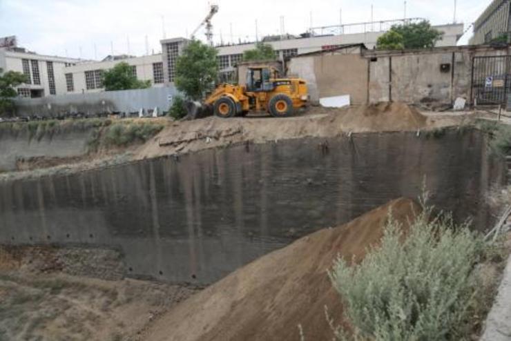 معاون شهرسازی و معماری شهرداری مشهد با هشدار به مالکان گود‌های پرخطر در شهر گفت: اگر مالکی گود پرخطر داشته باشد و آن را برطرف نکند، آن گود خطرآفرین با دستور مقام قضایی پر می‌شود.