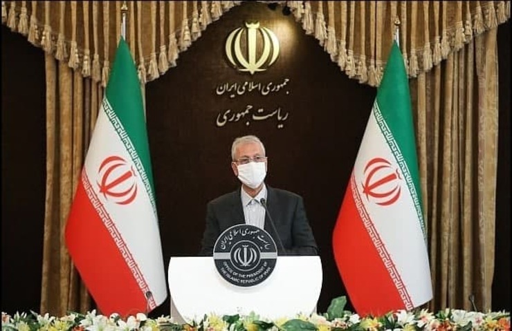  سخنگوی دولت گفت: تاکنون با هیچ نظر کارشناسی‌ای که در ستاد جمع‌بندی شده باشد، مخالفت نشده است. دولت هیچ اهمالی درباره جان مردم نخواهد داشت. ما همه در قبال جان دیگران مسئولیم و باید به این امر اهتمام جدی داشته باشیم.