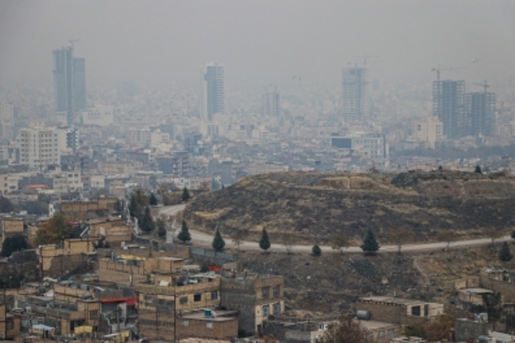 مسئول مرکز پایش آلاینده‌های زیست‌محیطی شهرداری مشهد گفت: شهروندان مشهدی از ابتدای امسال تاکنون ۳۴ روز «هوای پاک» تنفس کرده‌اند و تعداد روز‌های هوا با شاخص سالم نیز ۱۷۰ روز بوده است.