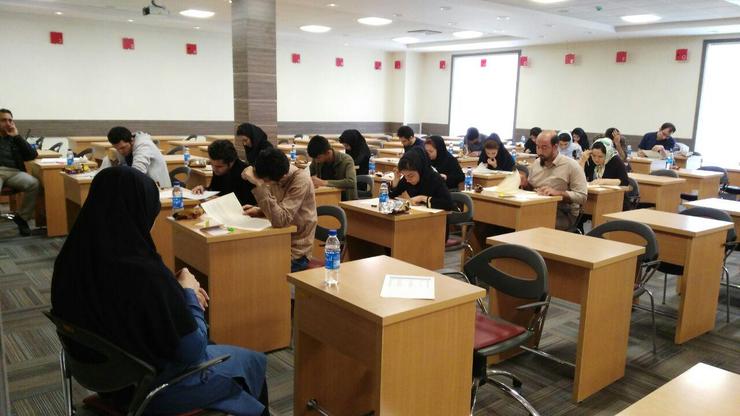 سازمان سنجش آموزش کشور بر اساس بخشنامه ۵ آبان ماه ۱۳۹۹ نرخ جدید ثبت نام آزمون ( IELTS) آیلتس را به مبلغ ۶ میلیون و ۱۵۱ هزار و ۴۰ تومان محاسبه و به مراکز برگزاری آزمون، ابلاغ کرد.