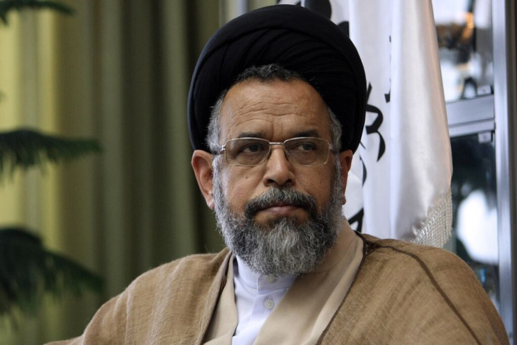 حجت‌الاسلام علوی امروز در حاشیه تشیع پیکر شهید فخری‌زاده اظهار کرد: درباره ترور شهید فخری‌زاده به سرنخ‌های زیادی رسیدیم.
