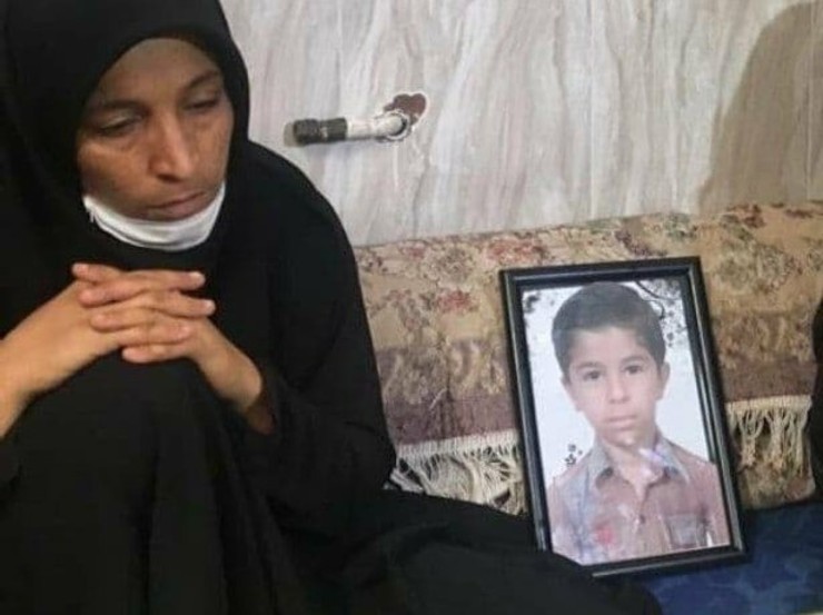 رسانه‌های محلی بوشهر، خبر داده‌اند علی‌اصغر موسوی‌زاده برادر محمد موسوی‌زاده، پسر ۱۱ساله‌ای که چند هفته پیش بابت نداشتن تبلت و دوری از درس، خودکشی کرده بود، به دریا افتاد و غرق شد.