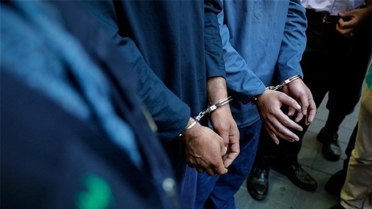 با دستگیری دو نفر از عاملان یک جنایت مسلحانه در مشهد، راز آدم‌کشی در ماجرای رقابت عشقی فاش شد.