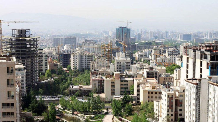 براساس تبصره ۱۶ لایحه بودجه سال ۱۴۰۰، دولت و بانک مرکزی مکلف‌اند تسهیلات لازم برای تأمین مسکن ۷۰ هزار نفر را فراهم کنند.