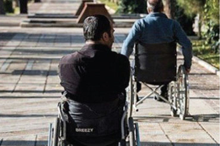 جامعه معلولان با همه محدودیت‌های اجتماعی، به دنبال فرصتی است که از توانایی‌های خود در جهت توسعه و پیشرفت جامعه بهره گیرد.