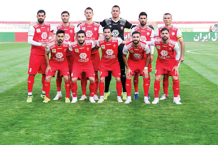 پرسپولیس در فاصله ۱۳ روز تا فینال آسیا به یک اردوی سفت‌و‌سخت رفته است تا هم بدن بازیکنان آماده بماند و هم اعضای تیم از کرونا مصون بمانند.
