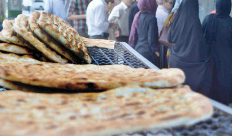 نانوا‌هایی در زابل سیستان و بلوچستان یا حتی رودان هرمزگان و دشتی بوشهر وجود دارند که نان را قسطی می‌فروشند، کارت ملی مشتری‌ها را گرو گرفته‌اند و بعضی هم فقط به نوشتن اسم و بدهی اکتفا کرده‌اند.