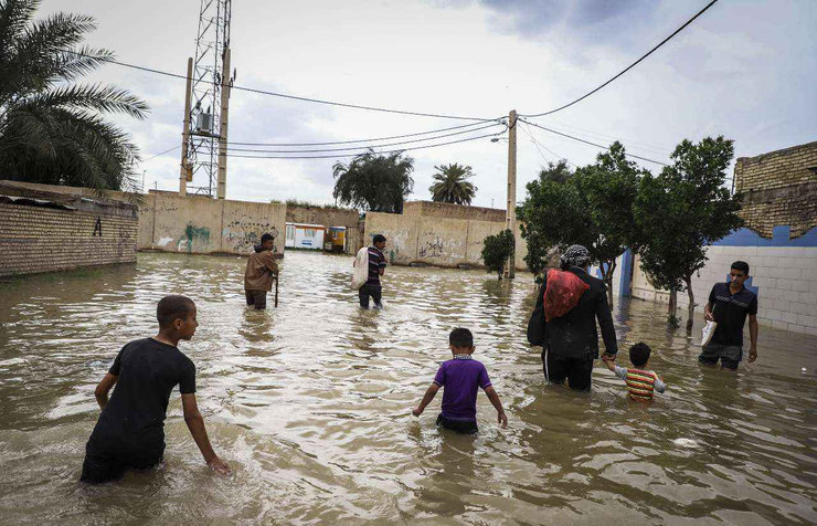 سخنگوی وزارت کشور از درخواست این وزارتخانه از سازمان برنامه و بودجه برای جبران سیل استان خوزستان خبر داد و تاکید کرد: زیرساخت‌های مدیریت بحران در خوزستان باید تقویت شود.