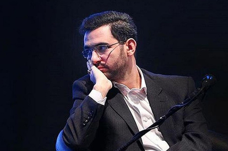 وزیر ارتباطات و فناوری اطلاعات در صفحه توئیتر خود نوشت: به دلیل برخی تنگ‌نظری‌ها که می‌دانید، ساعات دشواری به لحاظ ترافیکی برای شبکه اینترنتی کشور پیش رو خواهیم داشت