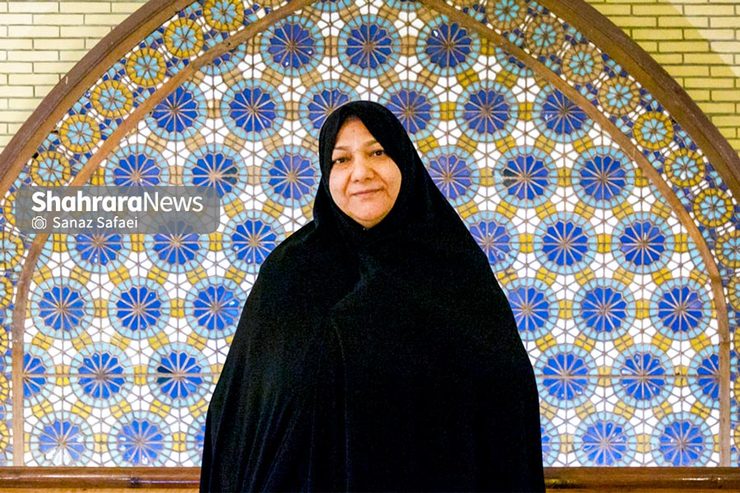 حشمت کفیلی، باستان‌شناس و رئیس اداره پژوهش آثار موزه رضوی، به قول خودش باستان‌شناسی را مانند خیلی از تصمیم‌های زندگی‌اش براساس احساس و علاقه انتخاب کرده و حالا در گردآوری اشیای قدیمی نقش بسزایی داشته است.