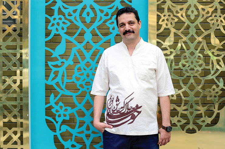 دومین گفت‌وگوی کوتاه و خودمانی شهرآرانیوز که با عنوان «فصل سرودن» منتشر می‌شود با آرش شفاعی، شاعر و روزنامه‌نگار، است که به‌تازگی دکترای علوم ارتباطات اجتماعی هم گرفته است. بهانه این گپ‌وگفت‌ها انتشار سروده‌های تازه شاعران جوان مشهدی است که پیش‌تر منتشر نشده است.